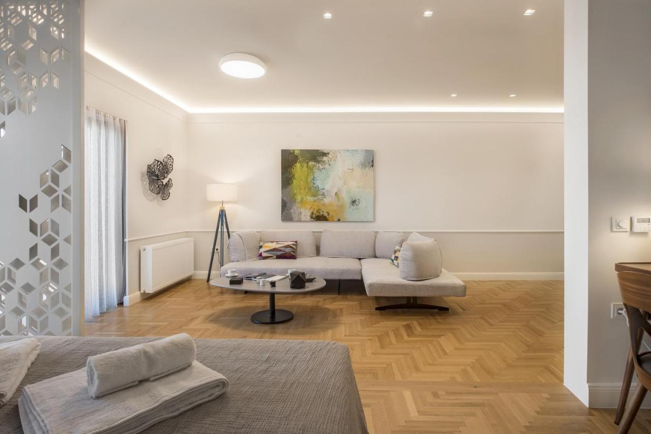 Chic Central Athens Apartment At Mavilli Sq. Екстериор снимка