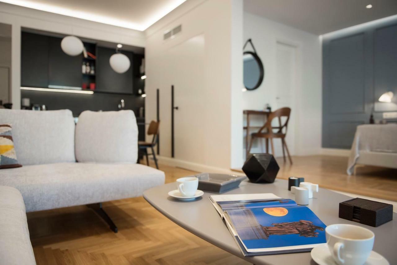 Chic Central Athens Apartment At Mavilli Sq. Екстериор снимка